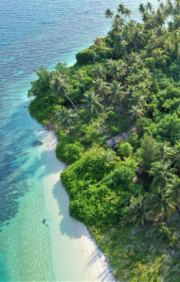 Hotel Tailana Island Pulau Banyak Alaban Exterior foto