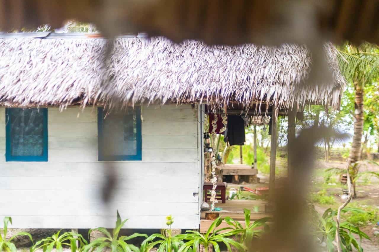 Hotel Tailana Island Pulau Banyak Alaban Exterior foto