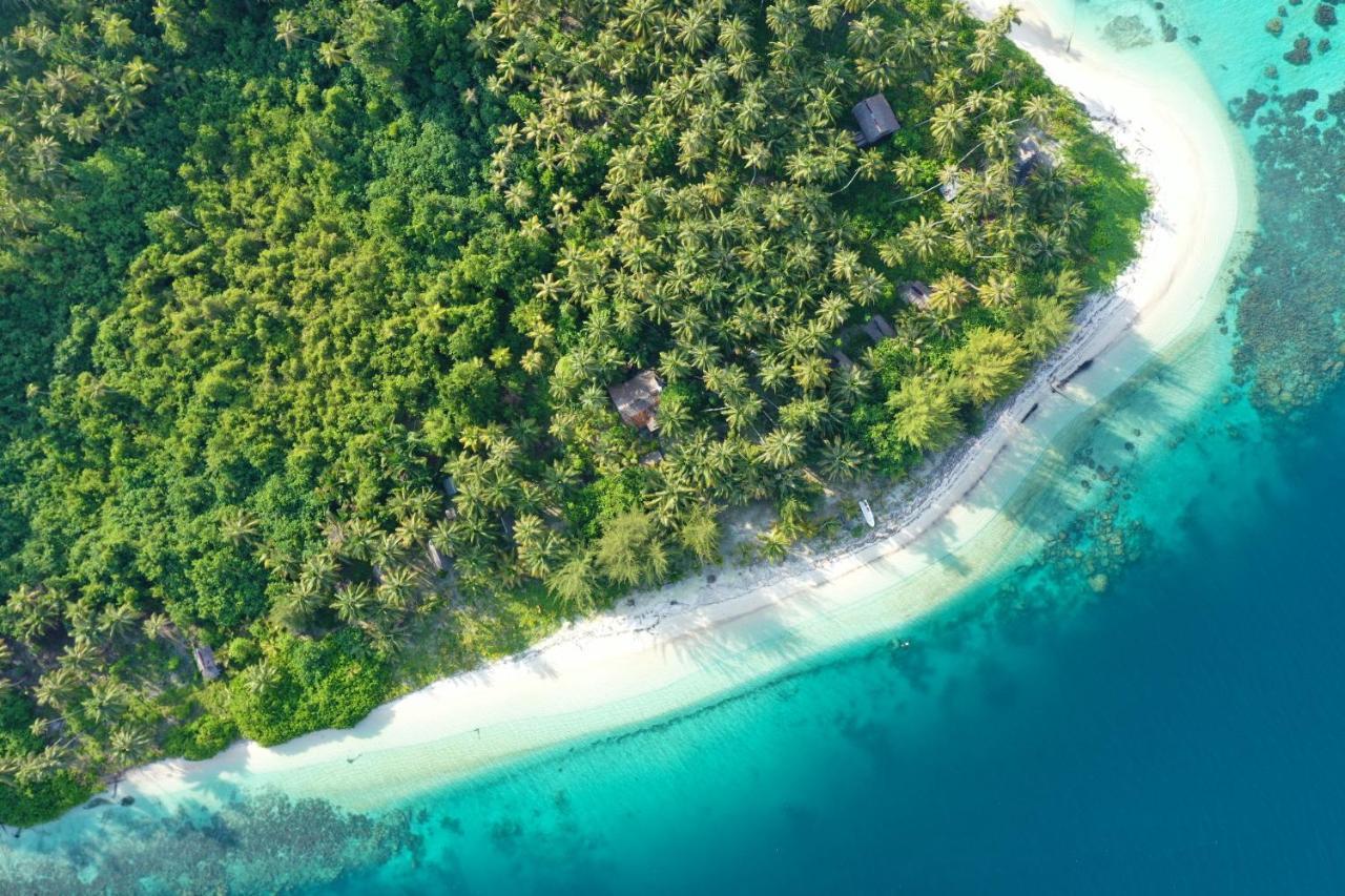 Hotel Tailana Island Pulau Banyak Alaban Exterior foto